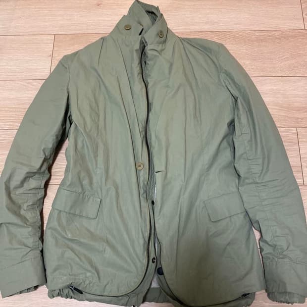 보테가베네타 나일론 자켓 46사이즈