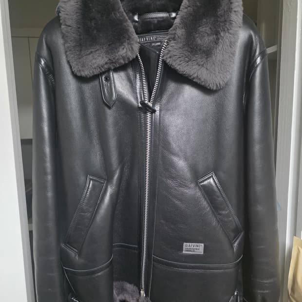 디아프바인 D-1 무톤자켓