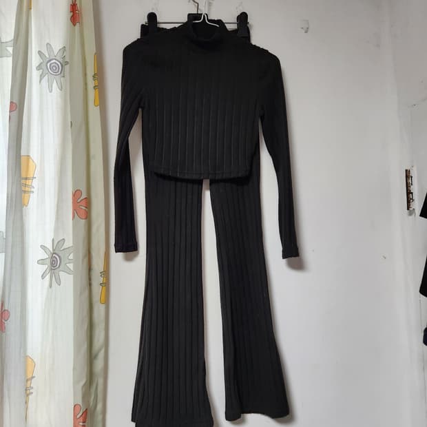 SHEIN 여성 간절기 크롭 셑업 XS