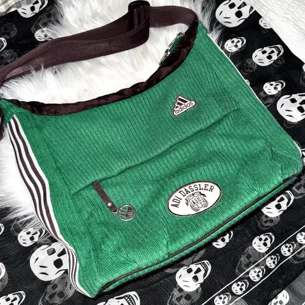 ADIDAS 00s 아디다스 리메이크 크로스백 가방