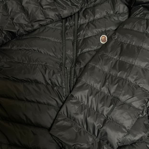 베이프 경량패딩 판매해여