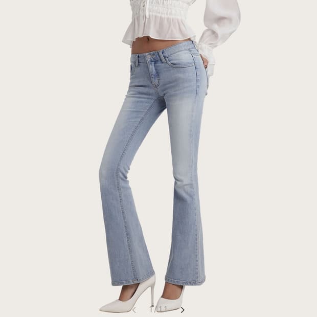 Kleesier clean bootscut low jeans (새상품)