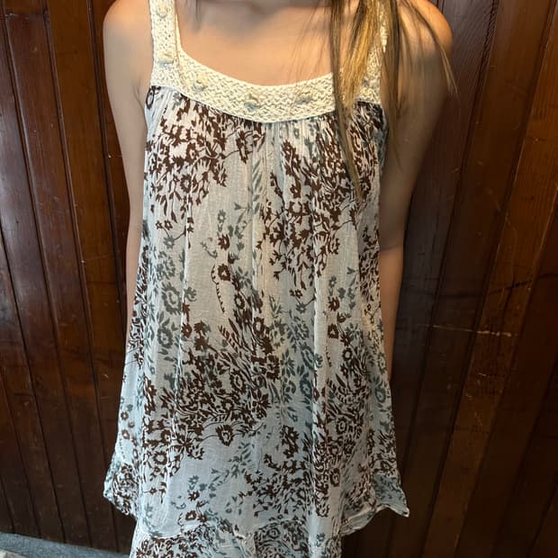 flower layered sleeveless ops