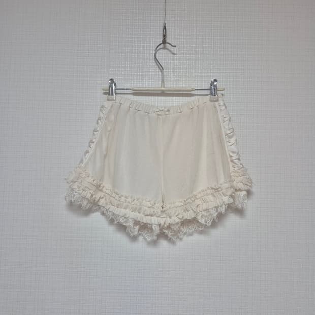 Language 샘플 히메갸루 오프화이트 스카팡