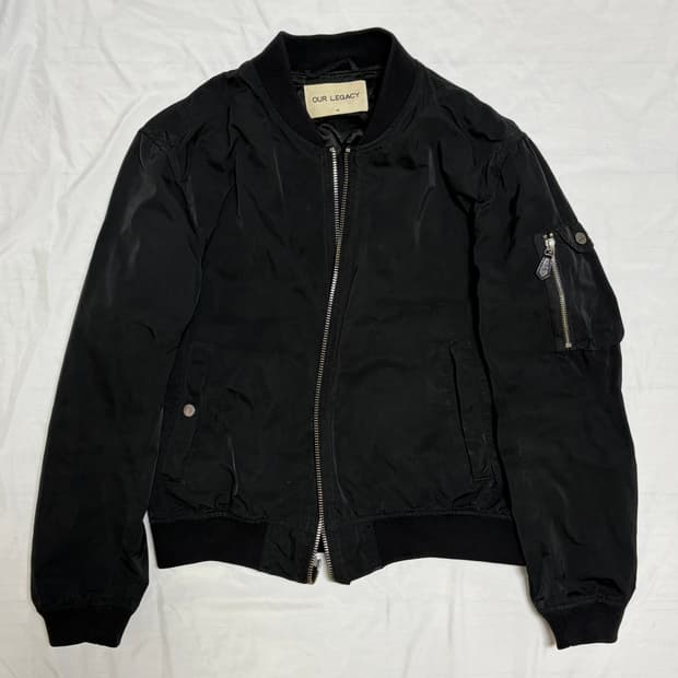 아워레가시 14ss 아카이브 봄버