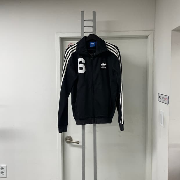아디다스 뉴욕 트랙탑 져지 블랙 100