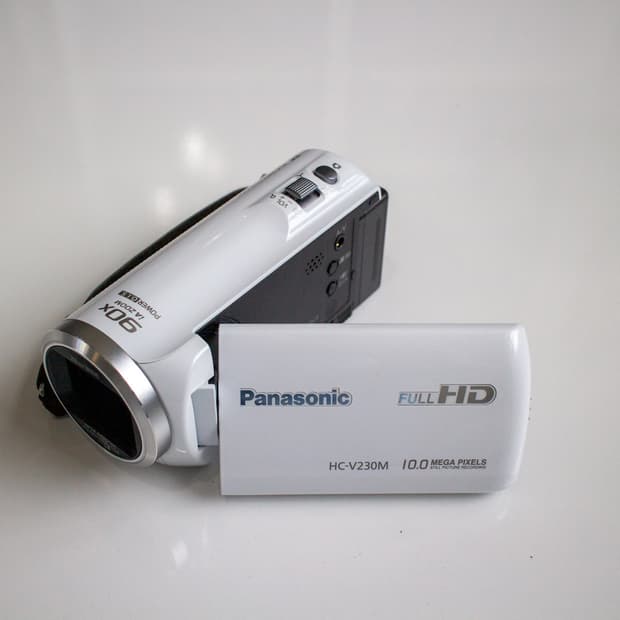Panasonic HC-V230M-W / 빈티지 디지털 캠코더