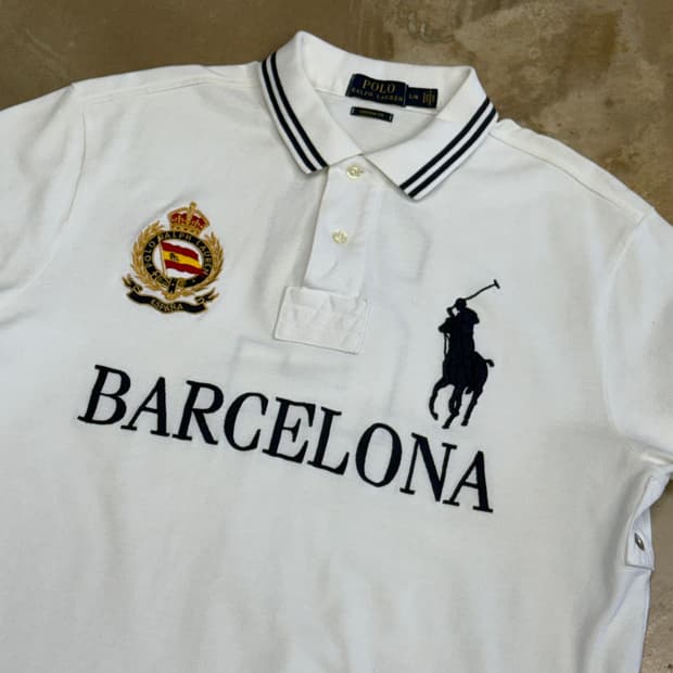 L 폴로랄프로렌 치프키프 바르셀로나 화이트 카라 반팔 티셔츠