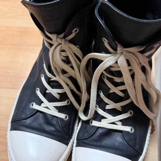 릭오웬스 룩소르 라몬즈 43사이즈