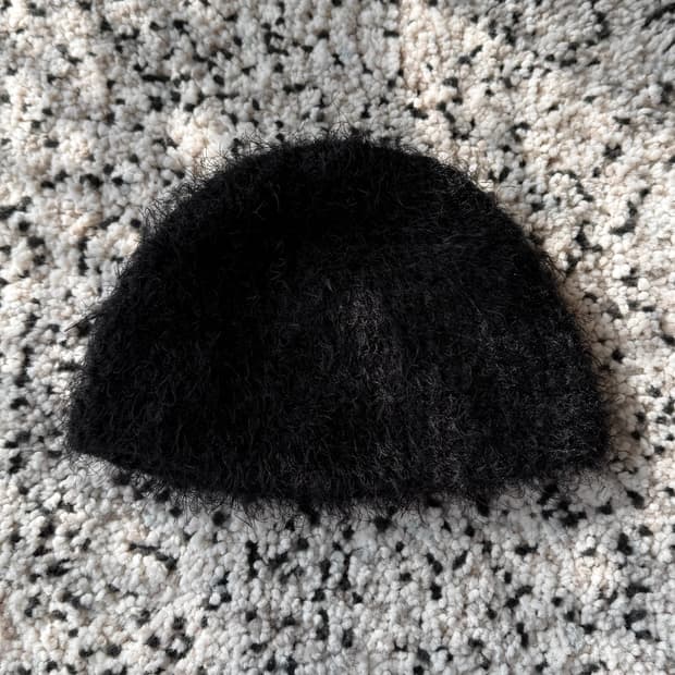 낫띵에브리띵 헤어리 비니 블랙