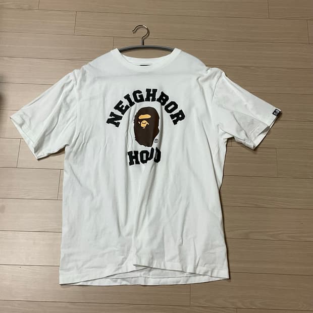 베이프 x 네이버후드 티셔츠 화이트