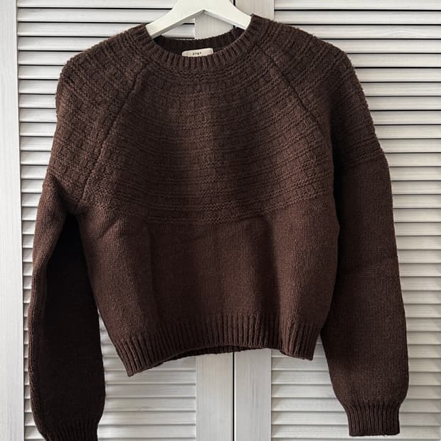 페미니크 page 브라운 짜임 니트 