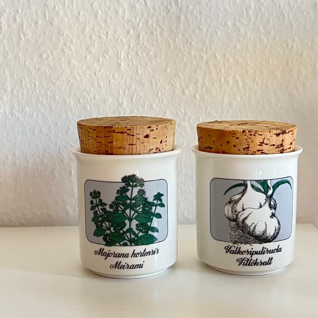 빈티지 아라비아 핀란드 양념통