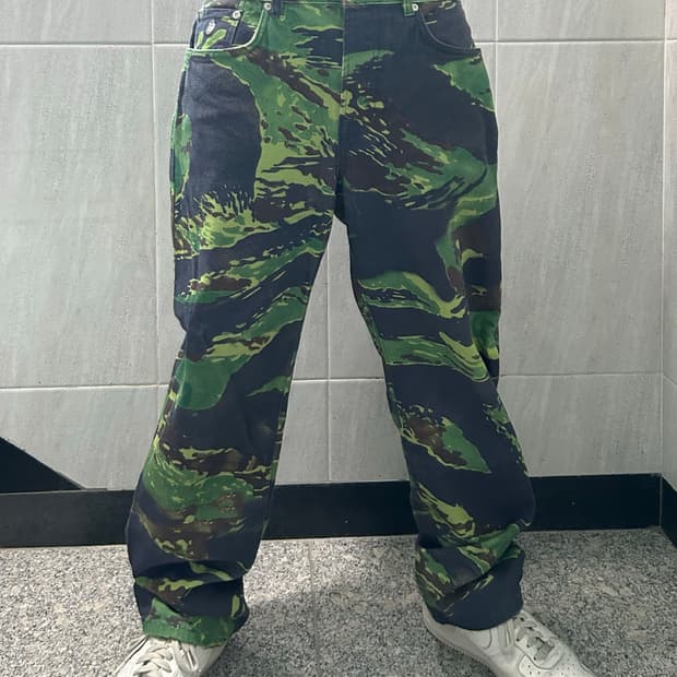 스투시 타이거 카모 빅올진