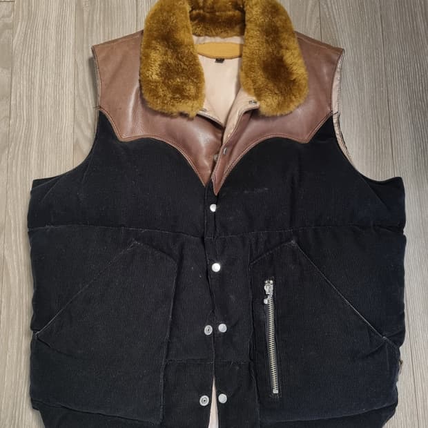 디아프바인 덕다운 패딩조끼