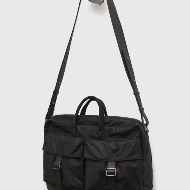 새상품 유스 Youth laptop bag 랩탑 백 가방 블랙