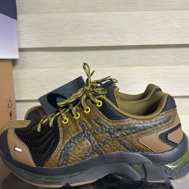 아식스x키코 젤키릴3 브론즈브라운 (260)