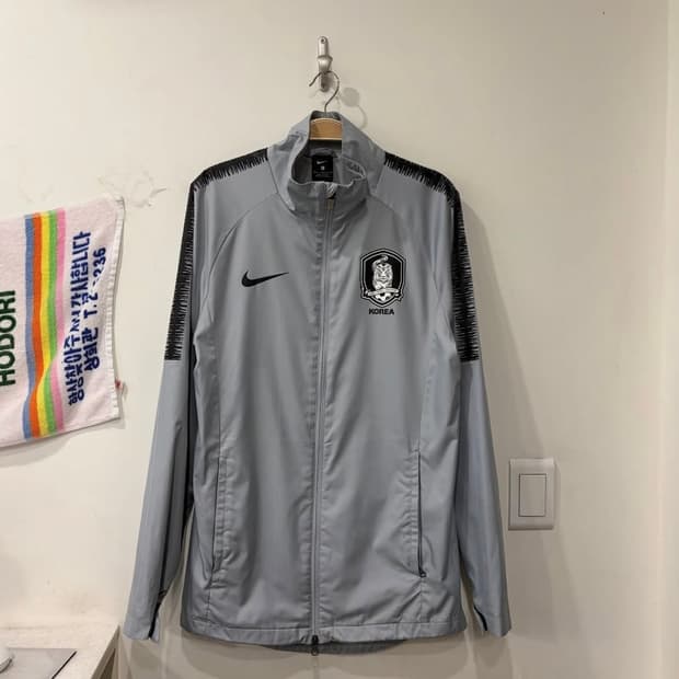 301. 나이키 국대 코치레인자켓 국대자켓