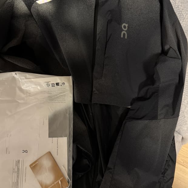 온러닝 루모스 웨더 자켓 M