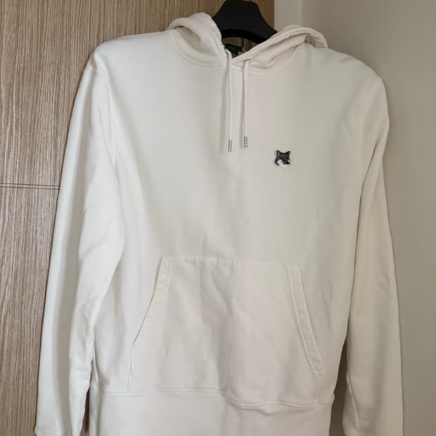 새상품 정품 메종키츠네 후드티 S