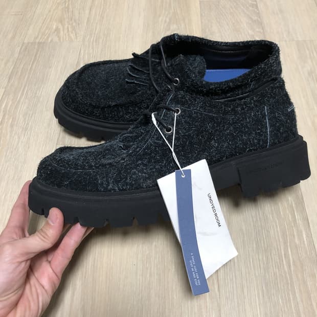 (280) 새상품 언다이드룸 론605 스웨이드 와이드 로퍼 세서미 블랙