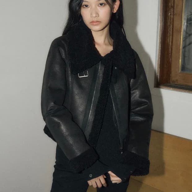 헬레네파리스 무스탕