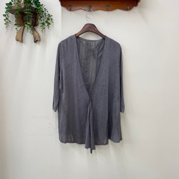 백 레이스 아일릿 오픈 가디건