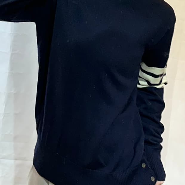 톰브라운 네이비 울 니트