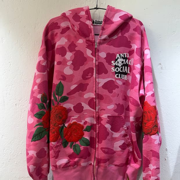 베이프X안티소셜클럽 어 베이싱 에이프 풀 집 후드 핑크
