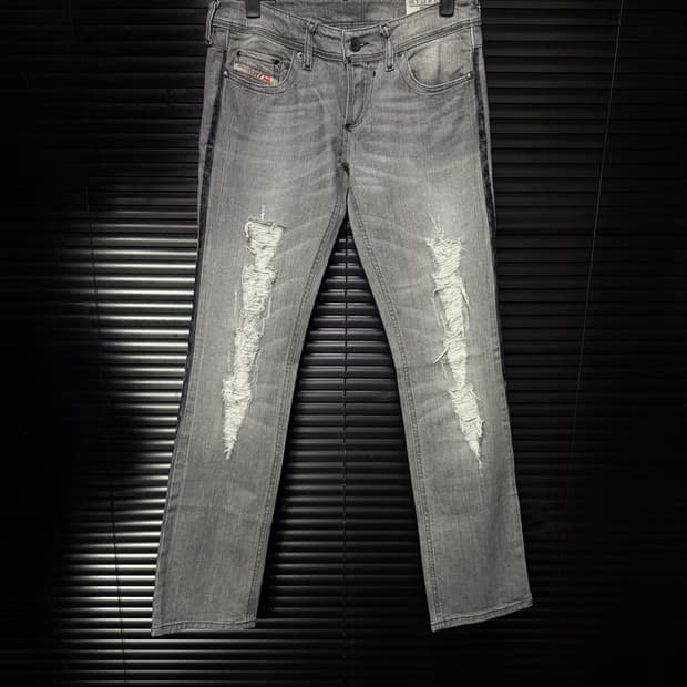 디젤 디스트로이드 찢청 그런지 고스펑크 락시크 로리 갸루 27 데님 고딕