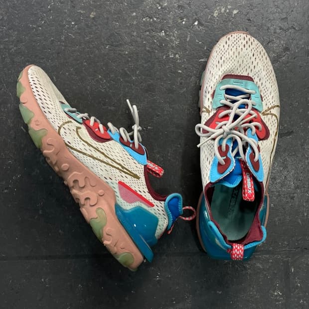 280 나이키 리액트 비전 데저트 오아시스