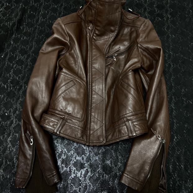 “Vintage” 00’s Rare Design High Neck Sli