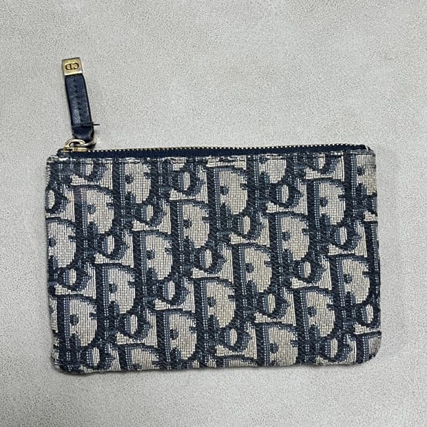 디올 파우치 정품