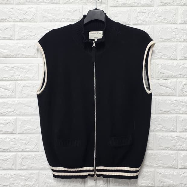 택포_ 마뗑킴 스트라이프 니트 베스트 L