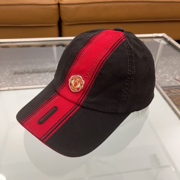 멘체스터 유나이티드 축구 블록코어 볼캡 C06373