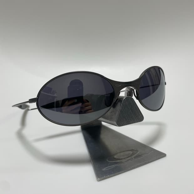 오클리 E와이어 1.0 