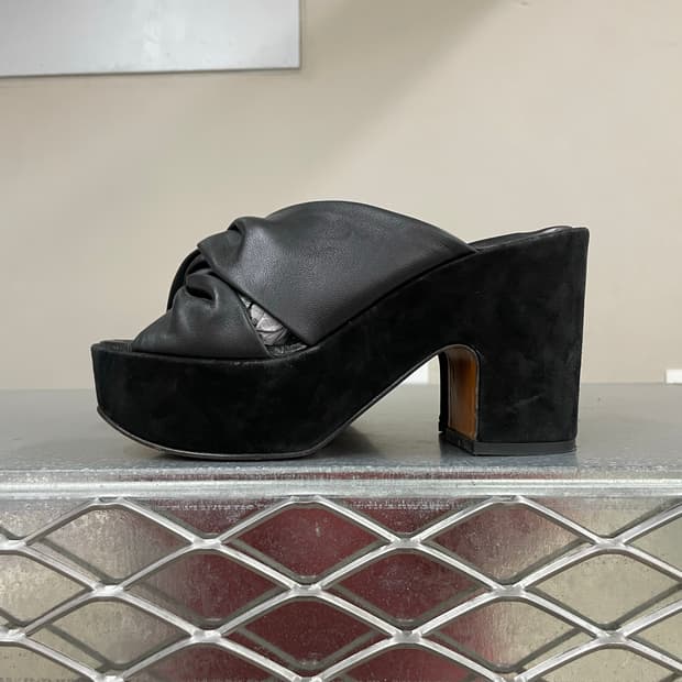 로베르 끌레제리 레더 스웨이드 샌들 38