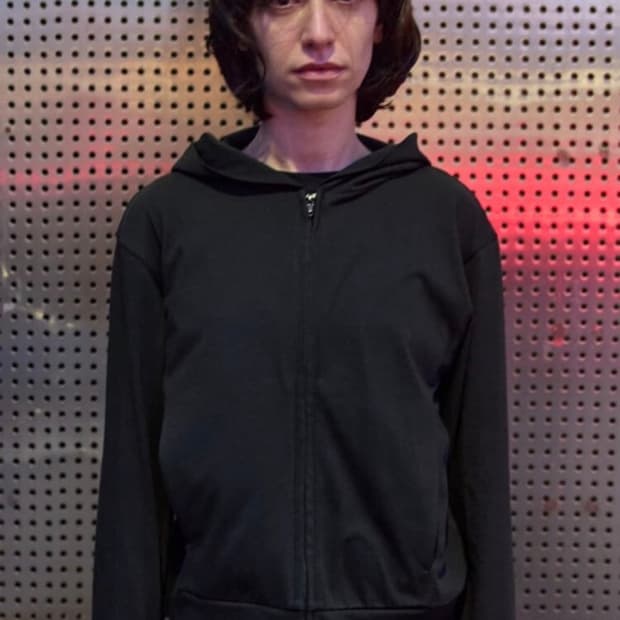 머듈 후드집업 블랙
