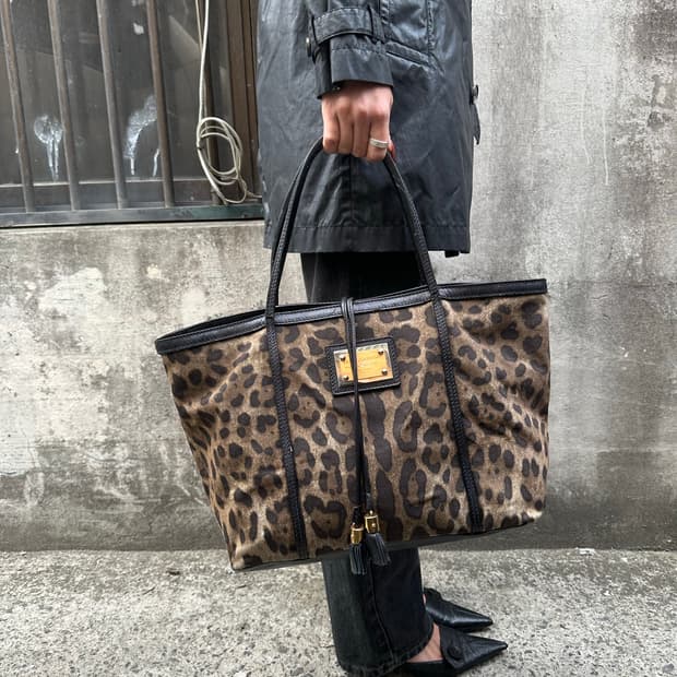 돌체앤가바나 레오파드 숄더백