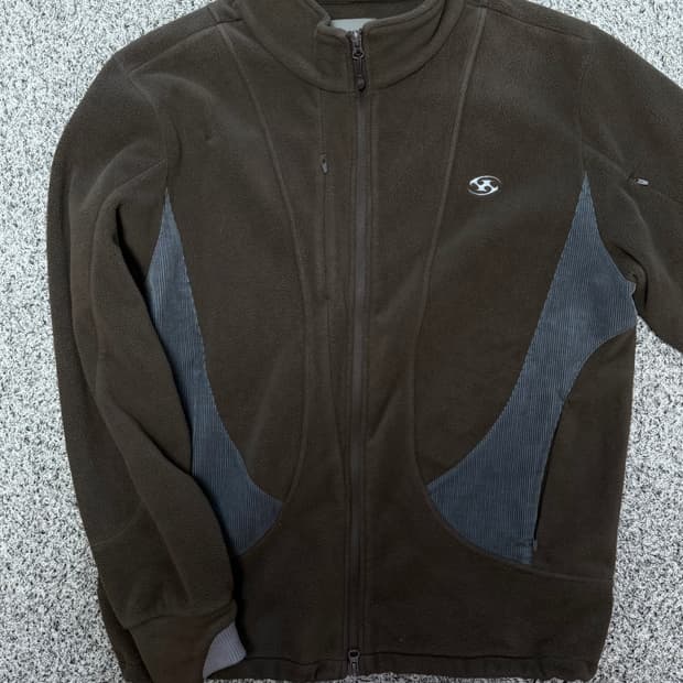 24fw 산산기어 플리스 자켓 브라운