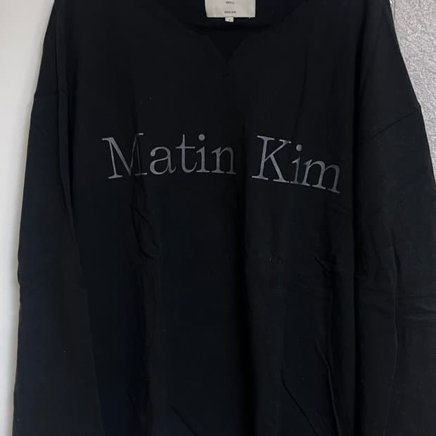 Matin kim 롱슬리브