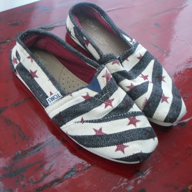TOMS Star & Stripe Canvas Slip-On