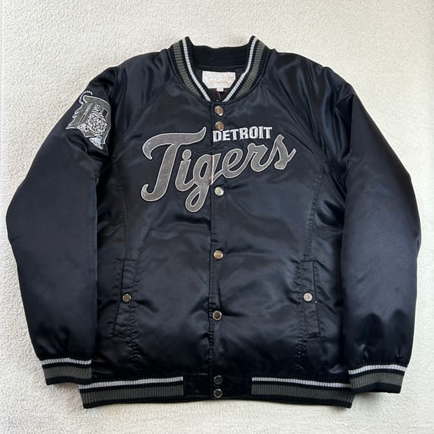 MLB 올드스쿨 점퍼