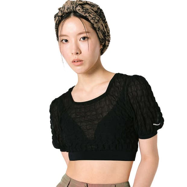 (반택포) 미스치프 시스루 크롭 반팔 탑