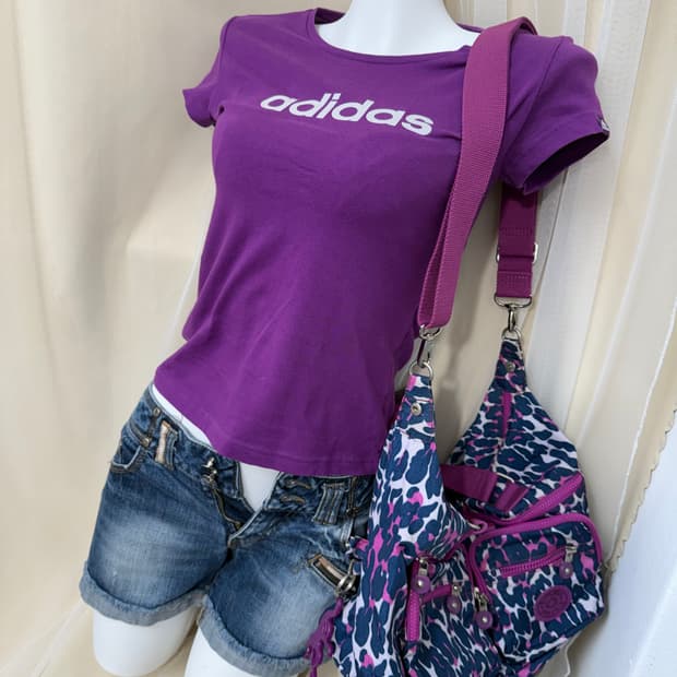 S ADIDAS 글리터 로고 반팔 티셔츠