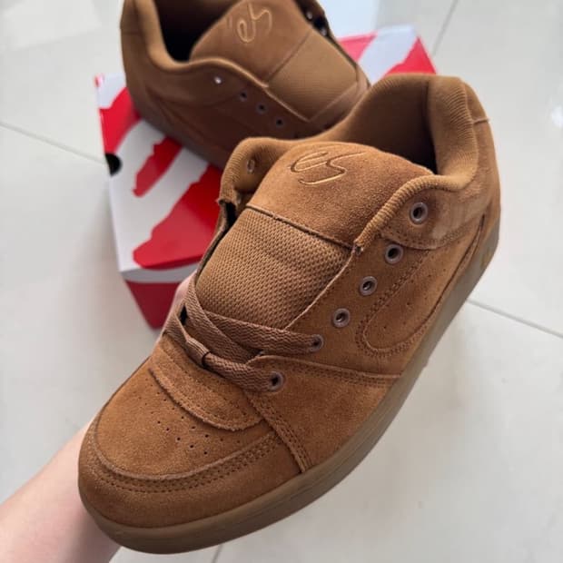 ACCEL OG SNeaker