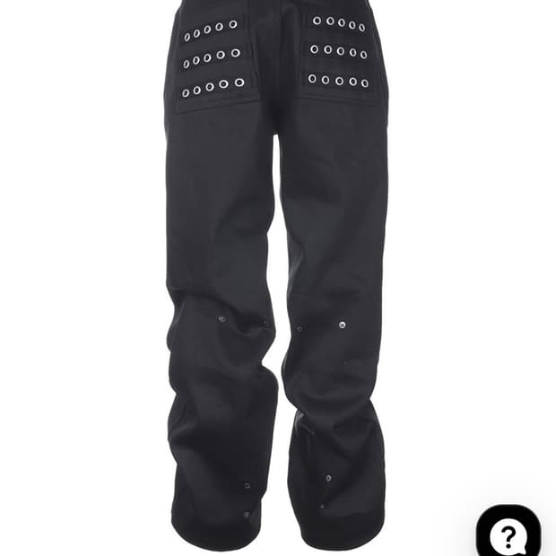 비엑세스Button Black Jeans