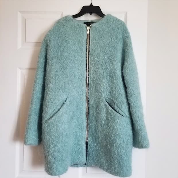 zara 민트컬러 시어링 지퍼코트