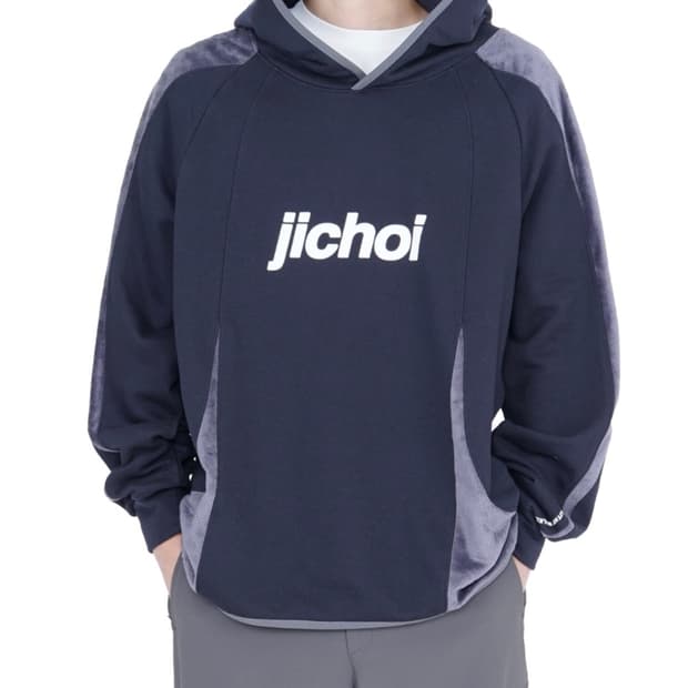 지초이 JICHOI AW25 SOLITARY WALKER 후드티  