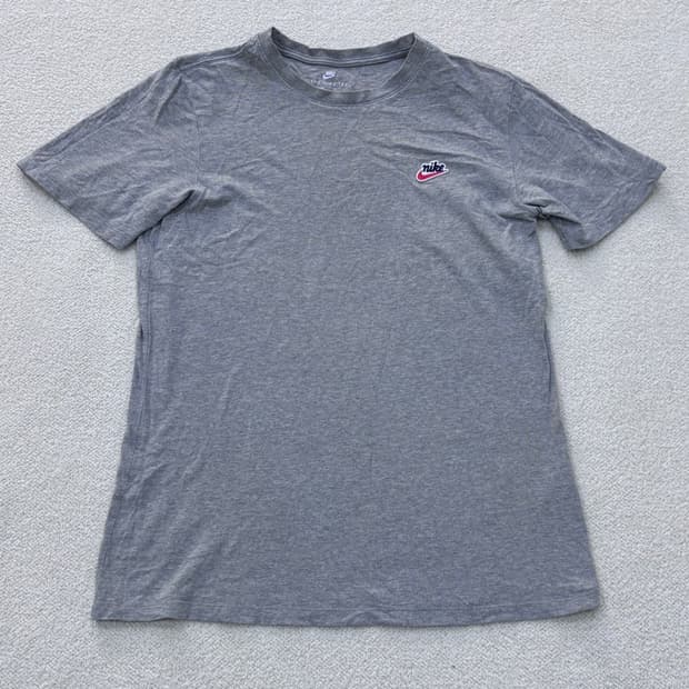 L 나이키 스몰로고 반팔 티셔츠 0309E